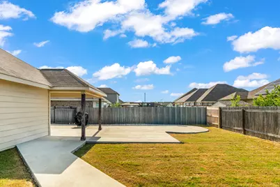804 Farm House Drive, Hutto, TX 78634 - Photo 32
