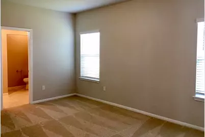 7008 Loretta White Lane, Austin, TX 78744 - Photo 6