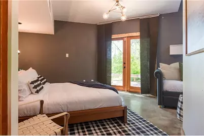 2011 Alameda Drive, Austin, TX 78704 - Photo 12