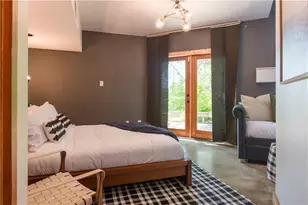 2011 Alameda Dr, Austin, TX 78704 - Photo 12