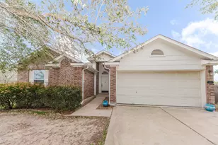 223 Martin Crossing Dr, Cedar Creek, TX 78612 - Photo 6