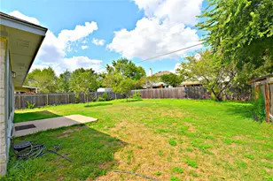 3500 Kissman Dr, Austin, TX 78728 - Photo 16