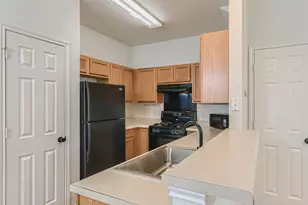 13913 Harris Ridge Blvd, Pflugerville, TX 78660 - Photo 8