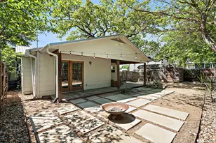 1211 Alexander Ave, Austin, TX 78702 - Photo 28