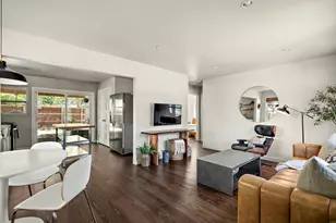 1211 Alexander Ave, Austin, TX 78702 - Photo 2