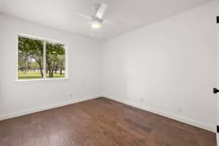 1000 Woodview Dr, Georgetown, TX 78628 - Photo 16