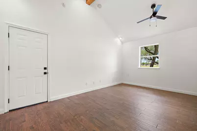 1000 Woodview Drive, Georgetown, TX 78628 - Photo 20