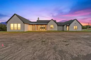 501 Rawhide Ln, Florence, TX 76527 - Photo 28
