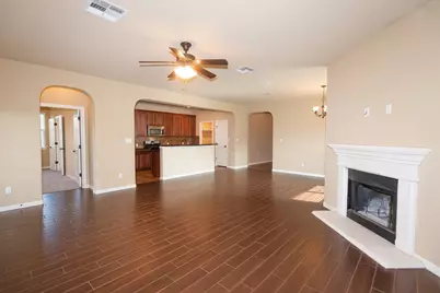1078 Sussex Way, Round Rock, TX 78665 - Photo 4