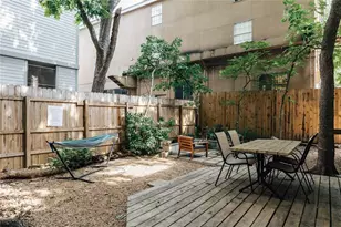 2623 Salado St, Austin, TX 78705 - Photo 32