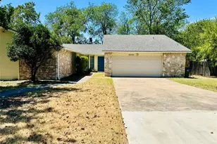 12310 Willow Wild Dr, Austin, TX 78758 - Photo 2