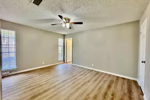 12310 Willow Wild Dr, Austin, TX 78758 - Photo 14