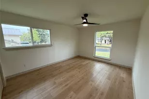 1402 Cardinal Hill Dr, Austin, TX 78758 - Photo 18