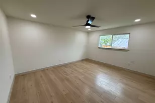 1402 Cardinal Hill Dr, Austin, TX 78758 - Photo 10