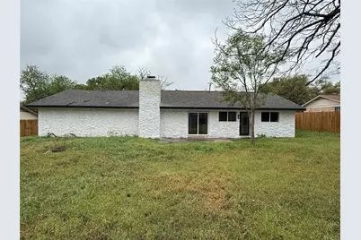 1402 Cardinal Hill Drive, Austin, TX 78758 - Photo 4
