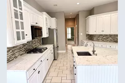 12004 Mira Mesa Drive, Austin, TX 78732 - Photo 12
