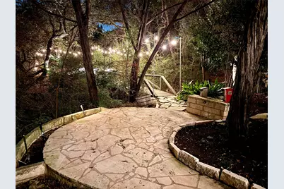 12004 Mira Mesa Drive, Austin, TX 78732 - Photo 36