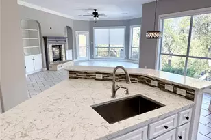 12004 Mira Mesa Dr, Austin, TX 78732 - Photo 12