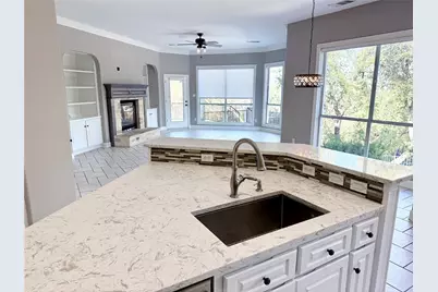 12004 Mira Mesa Drive, Austin, TX 78732 - Photo 10