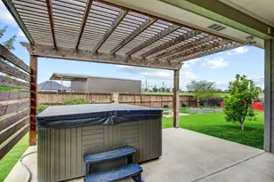 109 Les Ln, Smithville, TX 78957 - Photo 32