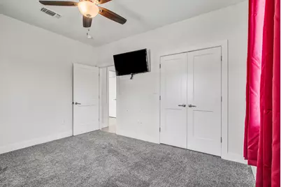 109 Les Lane, Smithville, TX 78957 - Photo 22
