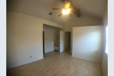 706 W 24th Street #205, Austin, TX 78705 - Photo 12