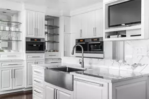 1801 Lavaca St, Austin, TX 78701 - Photo 8