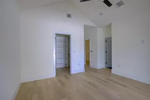 2005 Uphill Ln, Austin, TX 78741 - Photo 22