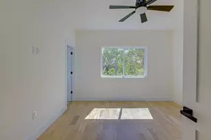 2005 Uphill Ln, Austin, TX 78741 - Photo 30