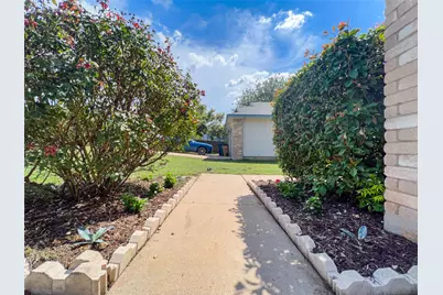 12004 Thompkins Drive, Austin, TX 78753 - Photo 4