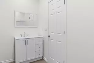 830 Waco St, Kingsland, TX 78639 - Photo 16