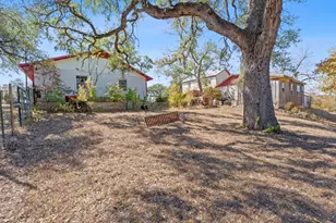 8409 Appaloosa Run, Austin, TX 78737 - Photo 2