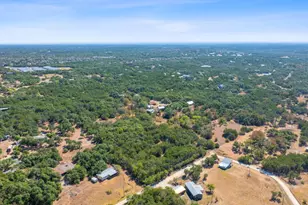 8409 Appaloosa Run, Austin, TX 78737 - Photo 16