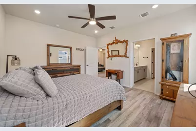 100 Bristol Cove, Georgetown, TX 78633 - Photo 14