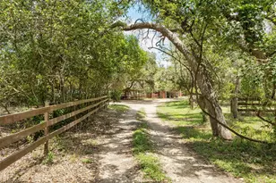 3805 Lone Man Mountain Rd, Wimberley, TX 78676 - Photo 4