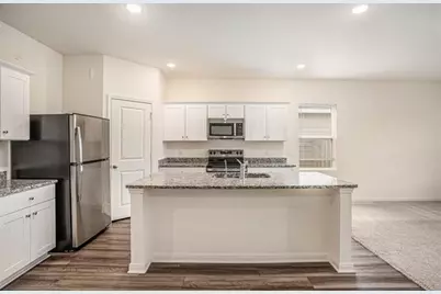 7439 Corral Summit, San Antonio, TX 78253 - Photo 8