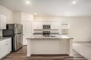 7439 Corral Smt, San Antonio, TX 78253 - Photo 8