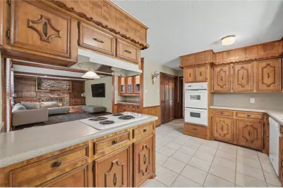 407 S Rivershire Drive, Conroe, TX 77304 - Photo 6