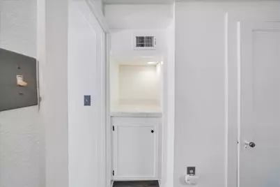 2904 Harris Park Avenue, Austin, TX 78705 - Photo 10
