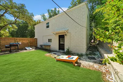 2904 Harris Park Avenue, Austin, TX 78705 - Photo 26