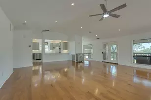 103 Crescent Bluff, Lakeway, TX 78734 - Photo 10
