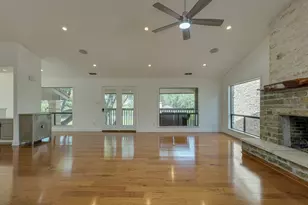 103 Crescent Bluff, Lakeway, TX 78734 - Photo 8
