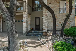 103 Crescent Bluff, Lakeway, TX 78734 - Photo 18