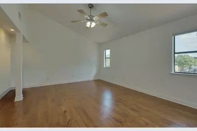 103 Crescent Bluff, Lakeway, TX 78734 - Photo 26