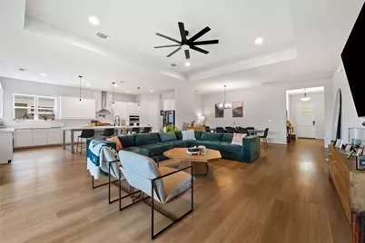 8204 Orizzonte Street, Austin, TX 78744 - Photo 10