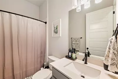 8204 Orizzonte Street, Austin, TX 78744 - Photo 24