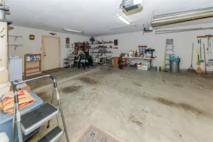 182 Norma Jean Blvd, Smithville, TX 78957 - Photo 32