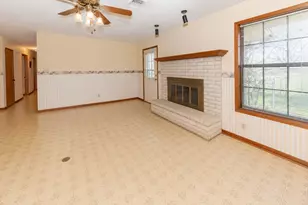 182 Norma Jean Blvd, Smithville, TX 78957 - Photo 16