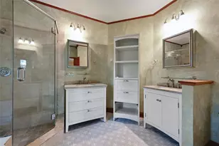 2829 San Gabriel St, Austin, TX 78705 - Photo 20