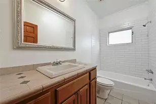 2829 San Gabriel St, Austin, TX 78705 - Photo 16